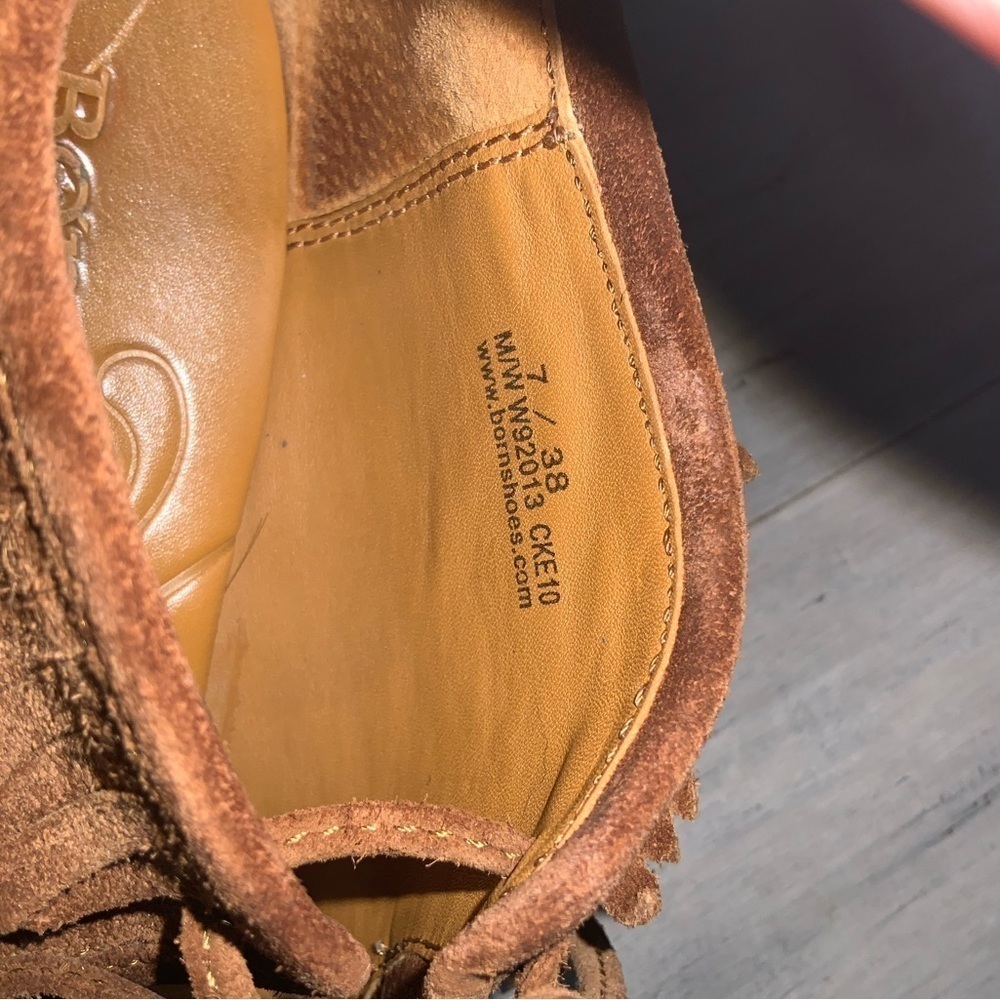 Born Brown Suede Fringe Moccasin Stacked 3” Heel Booties Size 7 Ex Condi… - Picture 12 of 16